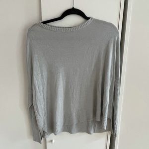 URBAN OUTFITTERS Sweater